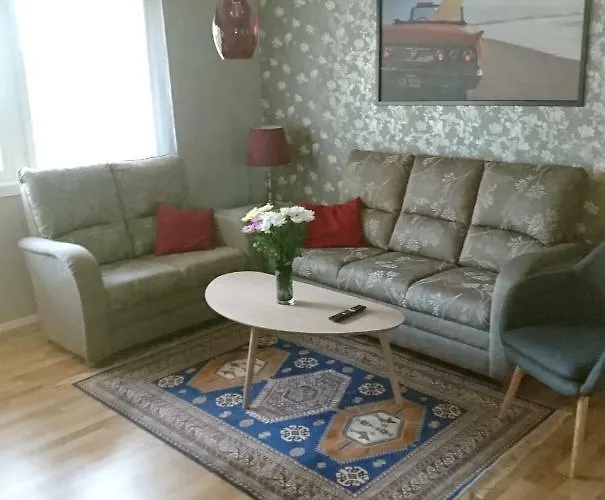 Σπίτι διακοπών Soederoe Stugby *