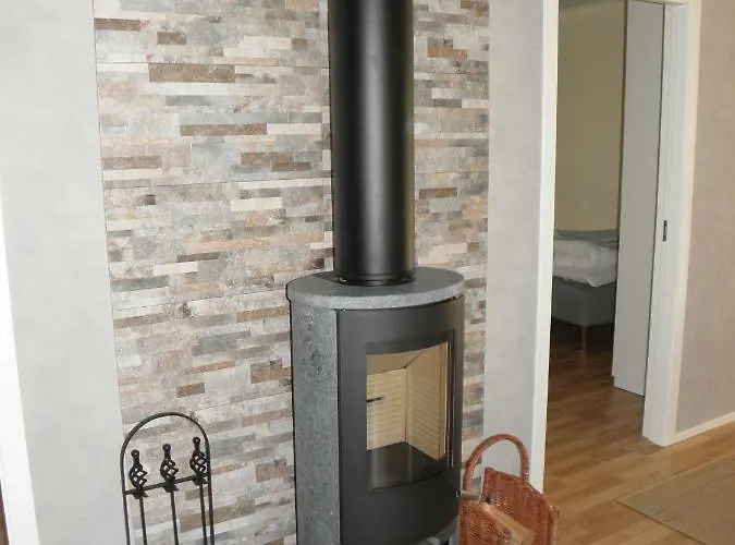 Soederoe Stugby Σπίτι διακοπών Finstrom